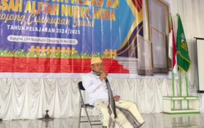 Doa dan Wasiyat Pimpinan Pondok Pesantren Nurulhuda Cibojong Dalam Acara Pelepasan Siswa Kelas 12 MAS Nurul Huda Cibojong, Cisurupan, Garut